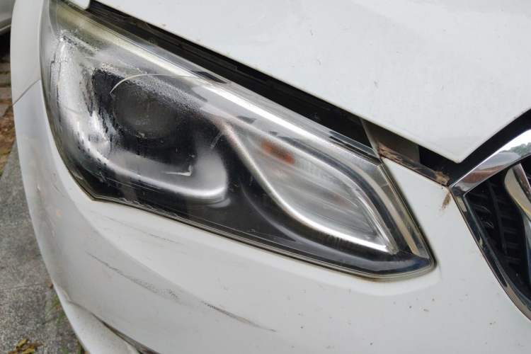Used Buick GT 2015 15N Automatic Elite Version Right Front Headlight