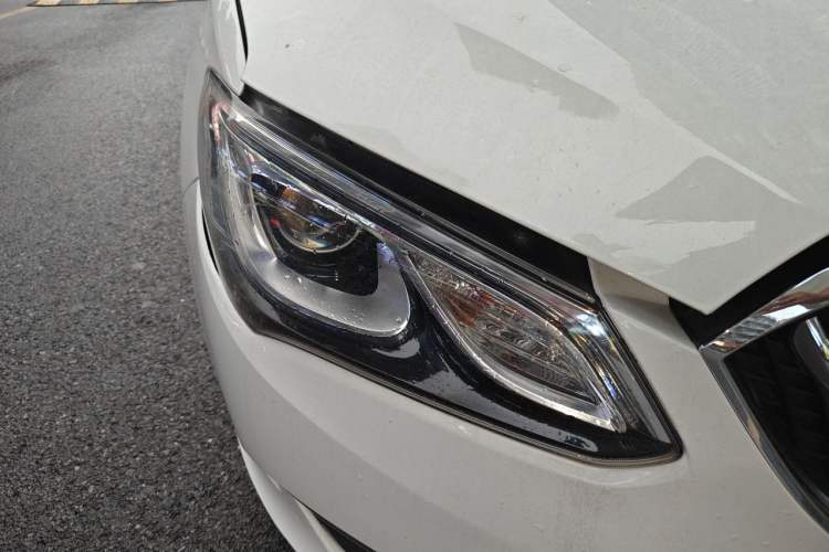 Used Buick GT 2015 15N Automatic Entry-Level Trim Right Front Headlight