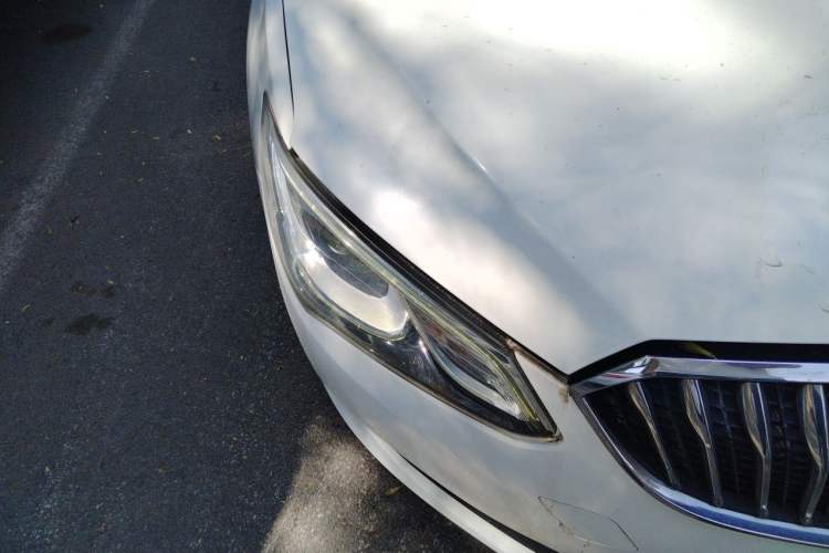 Used Buick GT 2015 15N Automatic Elite Version Right Front Headlight