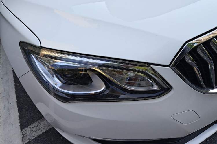 Used Buick GT 2015 15N Manual Elite Edition Right Front Headlight