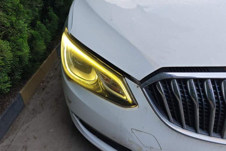 Used Buick GT 2015 15N Automatic Entry-Level Trim Right Front Headlight