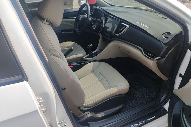 Used Buick GT 2015 15N Manual Entry-Level Trim Right Front Seat