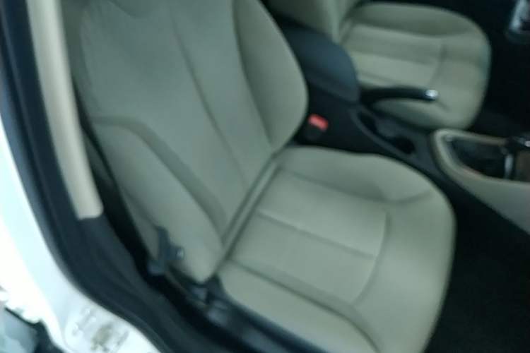 Used Buick GT 2015 15N Automatic Entry-Level Trim Right Front Seat