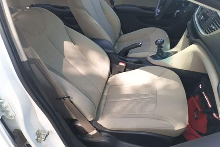 Used Buick GT 2015 15N Manual Elite Edition Right Front Seat