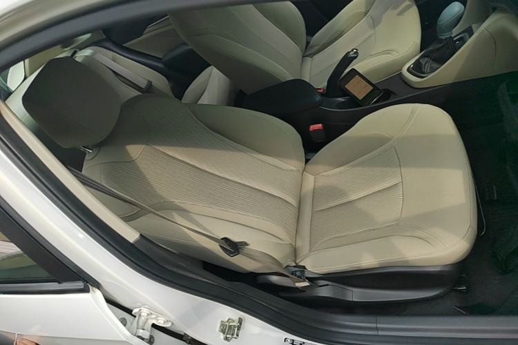 Used Buick GT 2015 15N Automatic Entry-Level Trim Right Front Seat