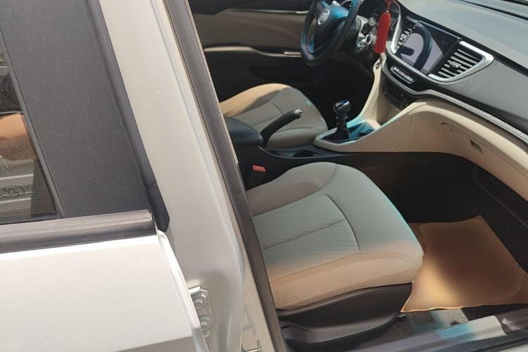Used Buick GT 2015 15N Manual Entry-Level Trim Right Front Seat