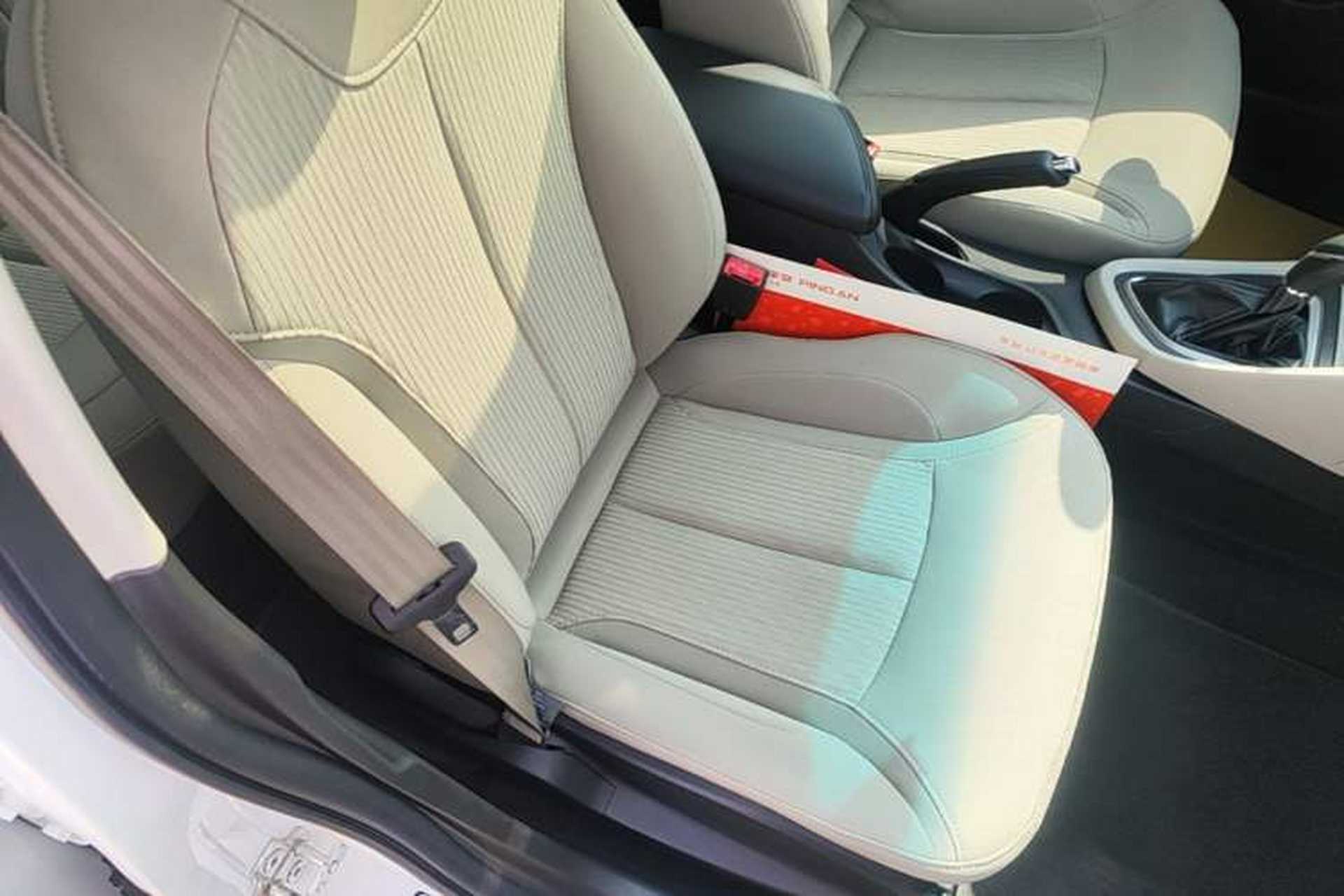 Used Buick GT 2015 15N Automatic Elite Version Right Front Seat