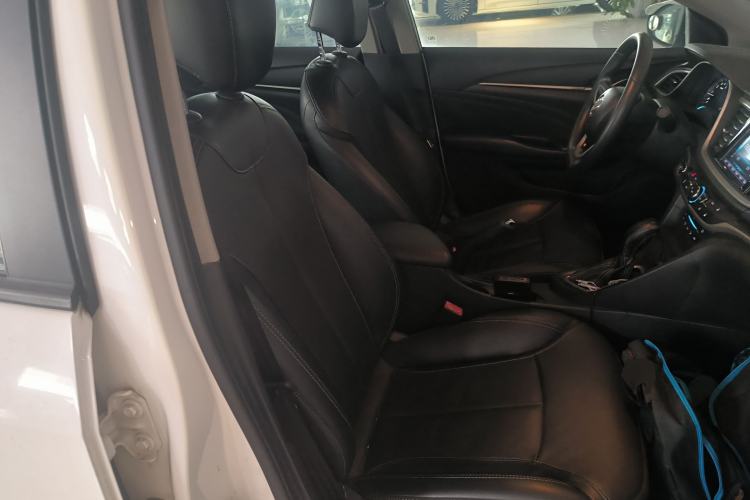 Used Buick GT 2015 15N Automatic Deluxe Edition Right Front Seat