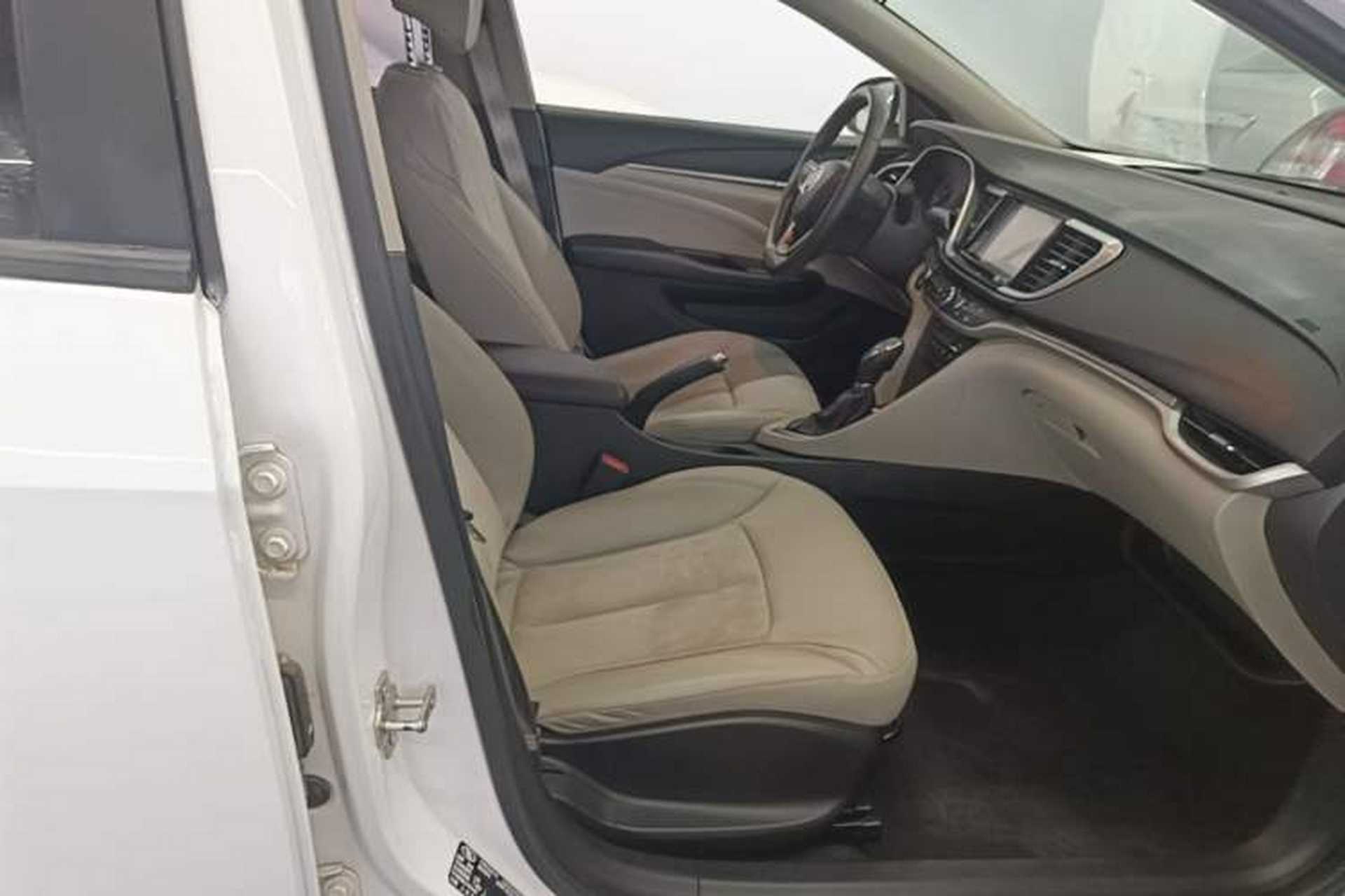 Used Buick GT 2015 15N Automatic Deluxe Edition Right Front Seat