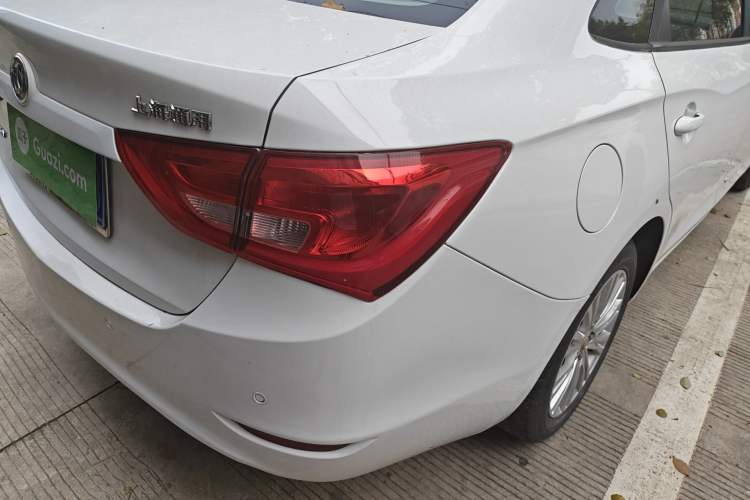 Used Buick GT 2015 15N Automatic Elite Version Right Rear Taillight