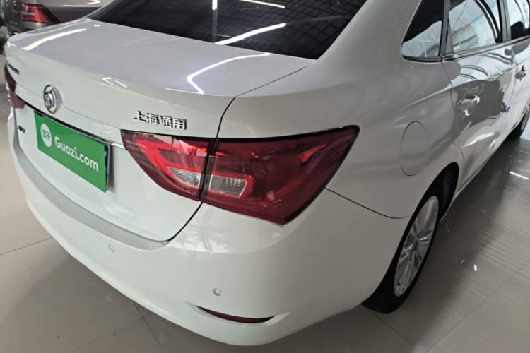 Used Buick GT 2015 18T Dual-Clutch Elite Model Right Rear Taillight
