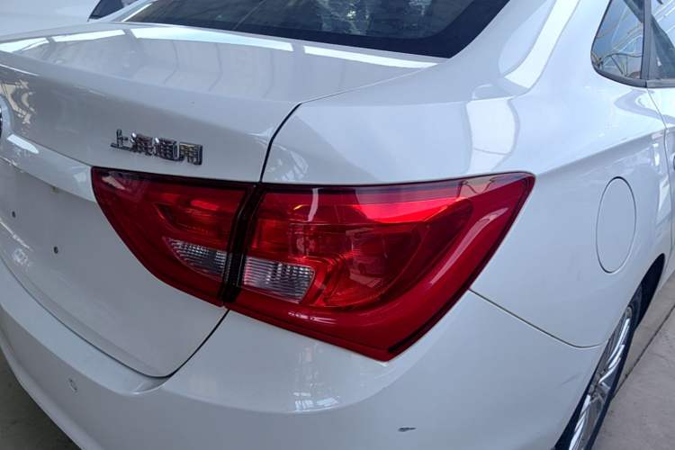 Used Buick GT 2015 15N Manual Elite Edition Right Rear Taillight