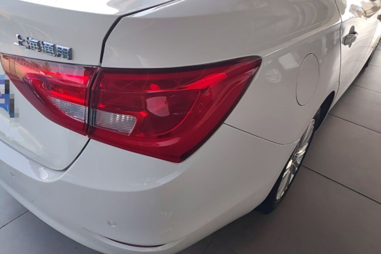 Used Buick GT 2015 15N Automatic Elite Version Right Rear Taillight
