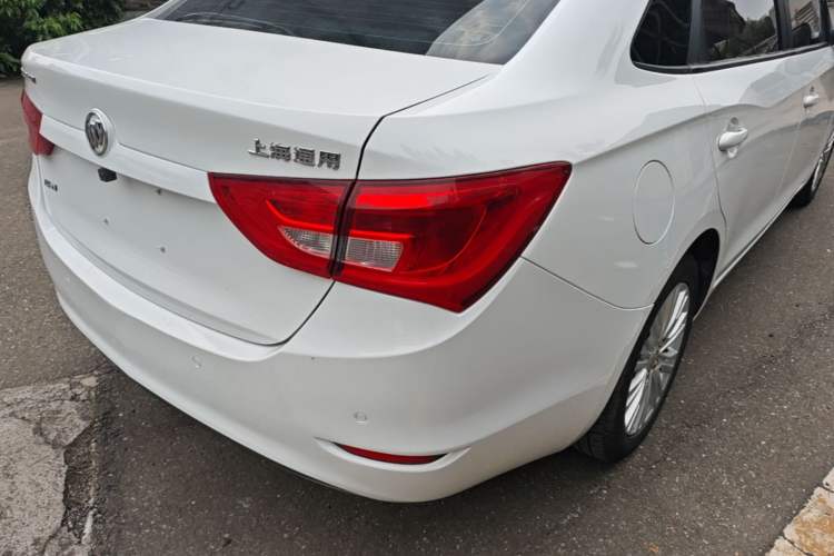 Used Buick GT 2015 15N Manual Luxury Version Right Rear Taillight