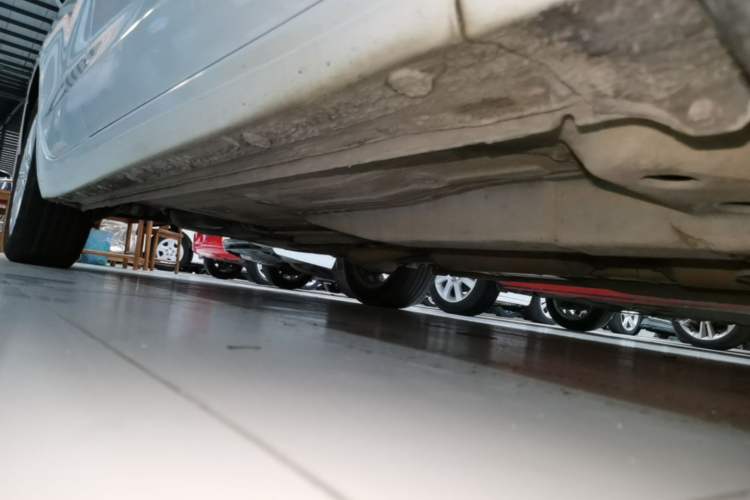Used Buick GT 2015 15N Automatic Deluxe Edition Right Side Sill