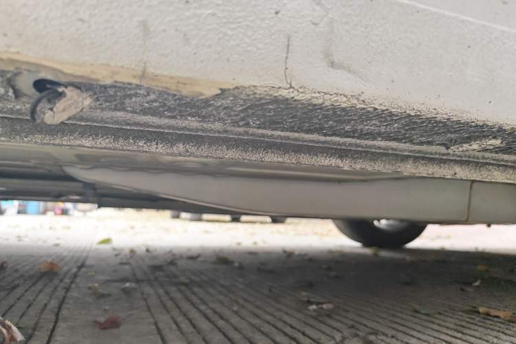 Used Buick GT 2015 15N Automatic Elite Version Right Side Sill