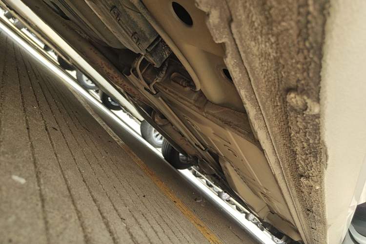Used Buick GT 2015 15N Manual Entry-Level Trim Right Side Sill
