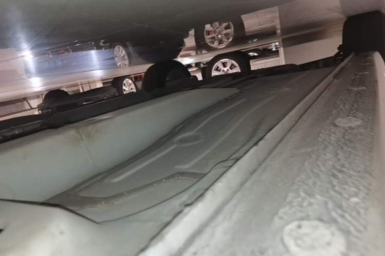 Used Buick GT 2015 15N Automatic Elite Version Right Side Sill