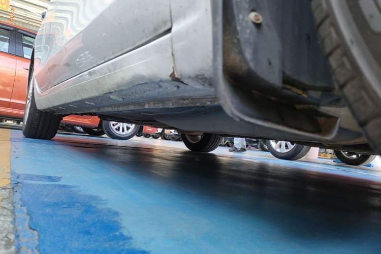 Used Buick GT 2015 18T Dual-Clutch Elite Model Right Side Sill