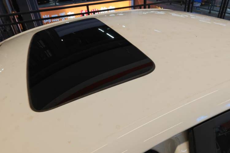 Used Buick GT 2015 15N Automatic Elite Version Roof