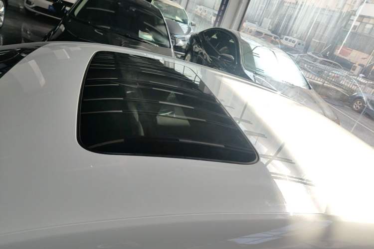 Used Buick GT 2015 15N Automatic Elite Version Roof