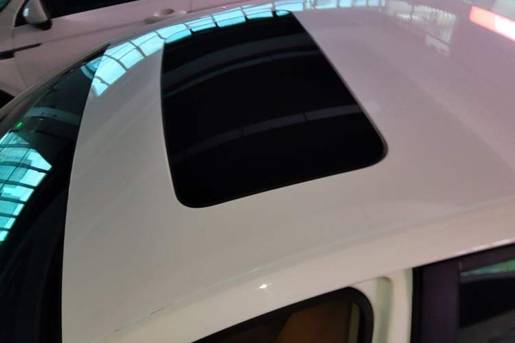 Used Buick GT 2015 15N Automatic Elite Version Roof