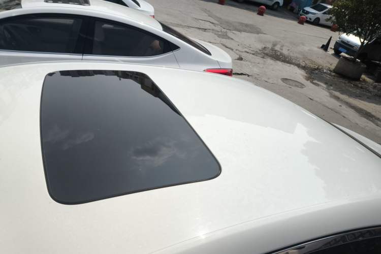 Used Buick GT 2015 15N Automatic Elite Version Roof