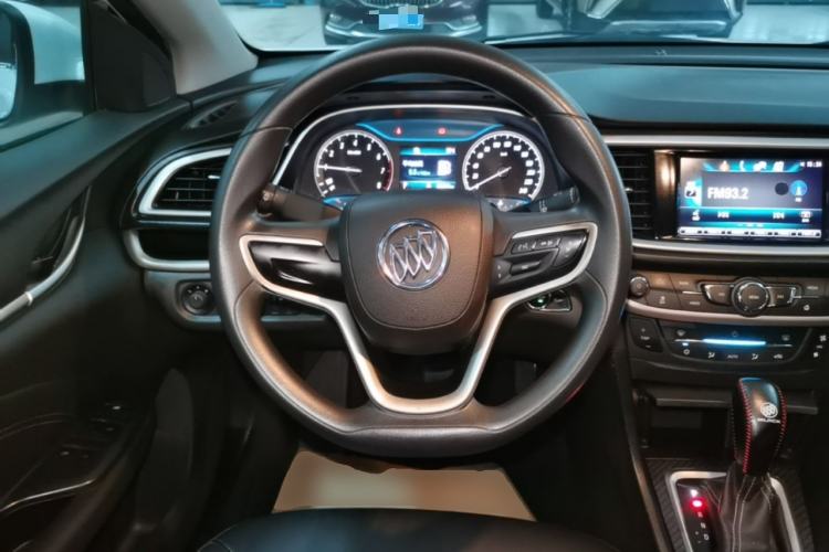 Used Buick GT 2015 15N Automatic Deluxe Edition Steering Wheel