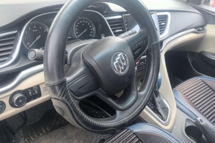 Used Buick GT 2015 15N Automatic Elite Version Steering Wheel