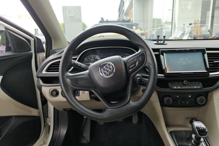 Used Buick GT 2015 15N Manual Elite Edition Steering Wheel