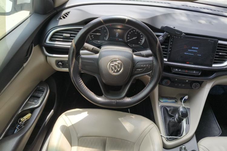 Used Buick GT 2015 15N Manual Elite Edition Steering Wheel