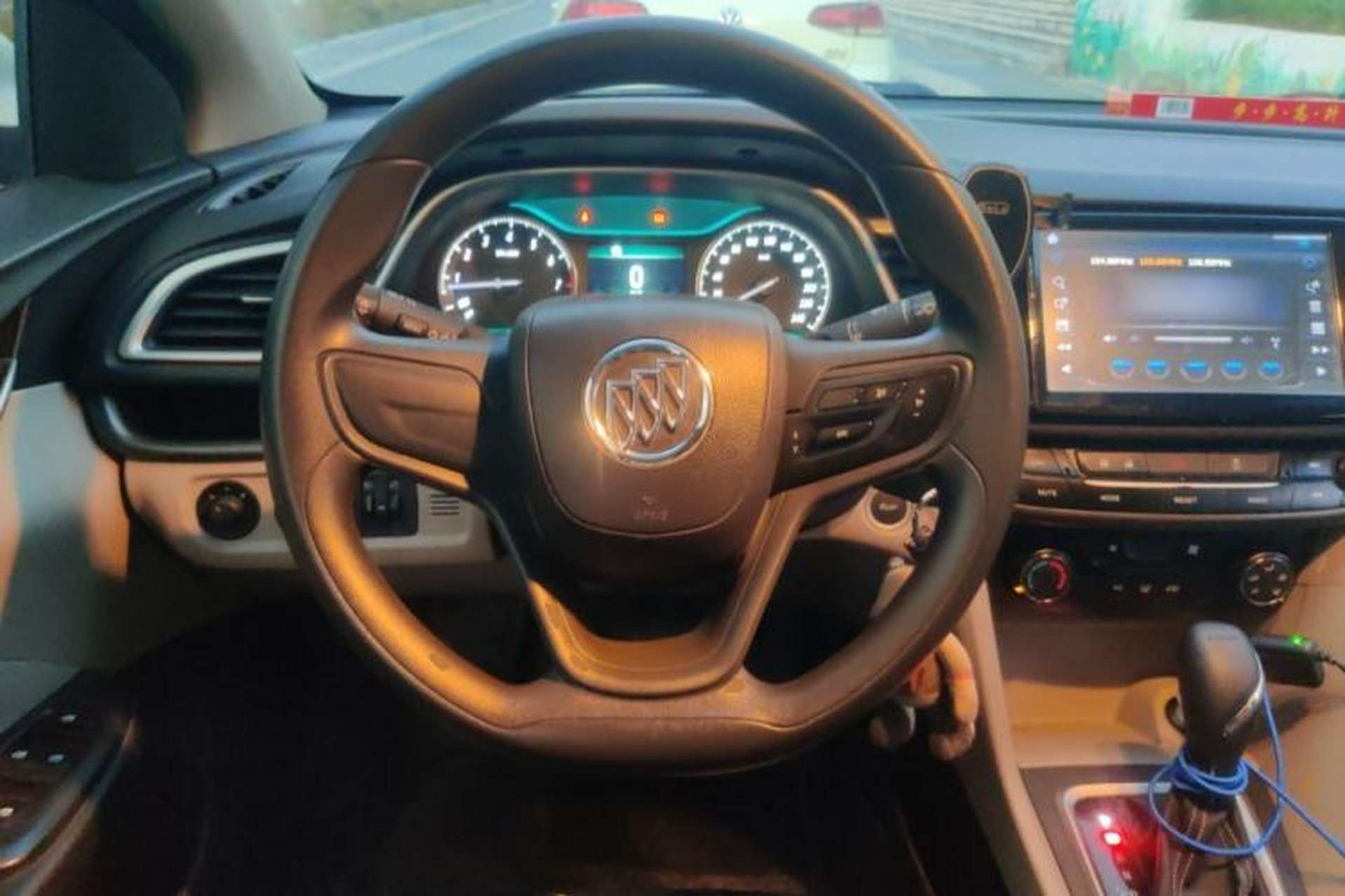 Used Buick GT 2015 18T Dual-Clutch Elite Model Steering Wheel