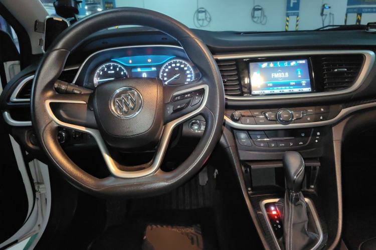 Used Buick GT 2015 15N Automatic Deluxe Edition Steering Wheel