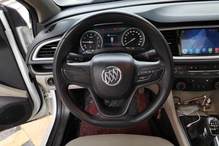 Used Buick GT 2015 15N Manual Elite Edition Steering Wheel