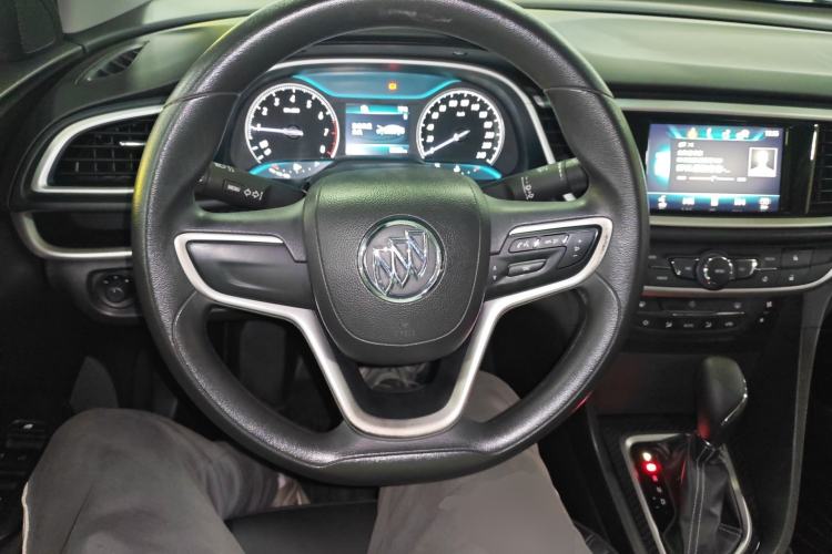 Used Buick GT 2015 15N Automatic Deluxe Edition Steering Wheel
