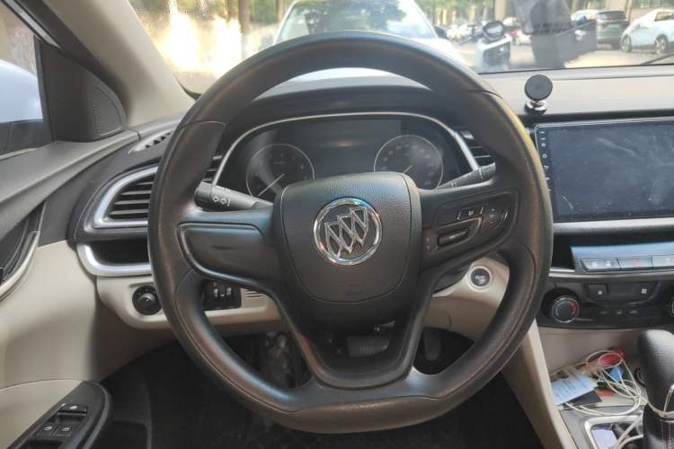 Used Buick GT 2015 15N Automatic Entry-Level Trim Steering Wheel