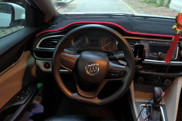 Used Buick GT 2015 15N Automatic Entry-Level Trim Steering Wheel