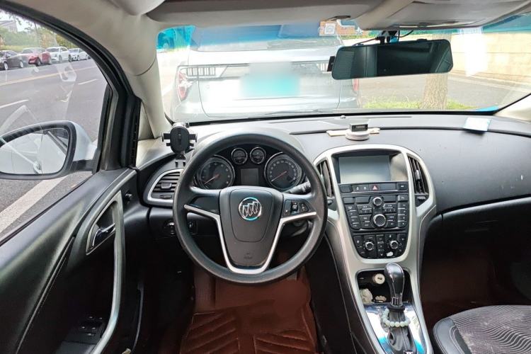 Used Buick GT 2015 15N Automatic Entry-Level Trim Steering Wheel