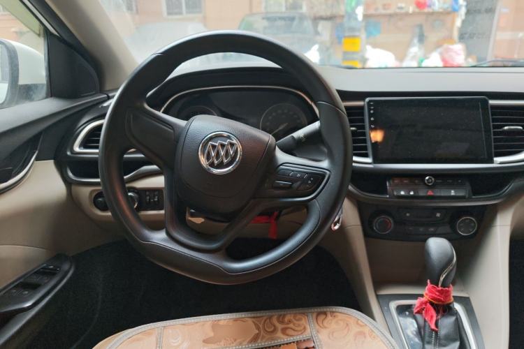 Used Buick GT 2015 15N Automatic Elite Version Steering Wheel