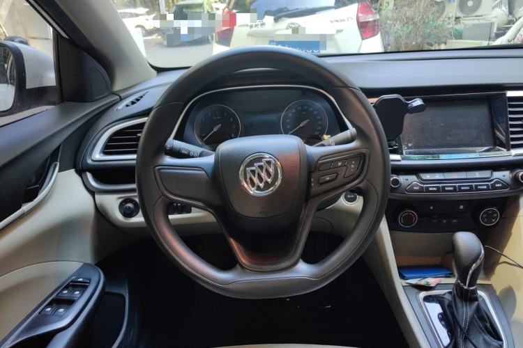 Used Buick GT 2015 15N Automatic Elite Version Steering Wheel
