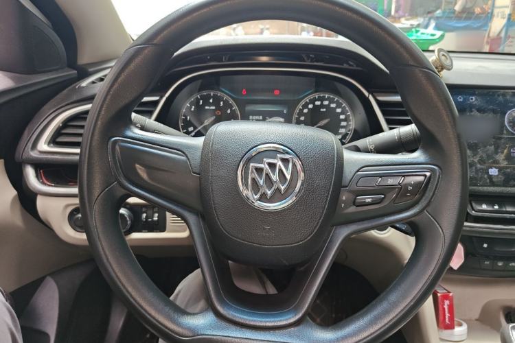 Used Buick GT 2015 15N Manual Luxury Version Steering Wheel