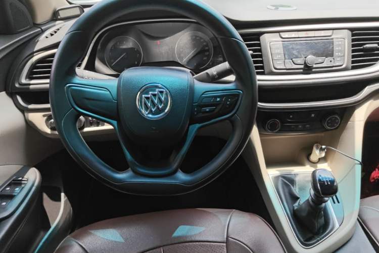 Used Buick GT 2015 15N Manual Entry-Level Trim Steering Wheel