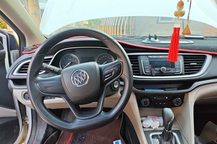 Used Buick GT 2015 15N Automatic Elite Version Steering Wheel