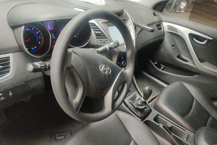 Used Buick GT 2015 15N Automatic Deluxe Edition Steering Wheel