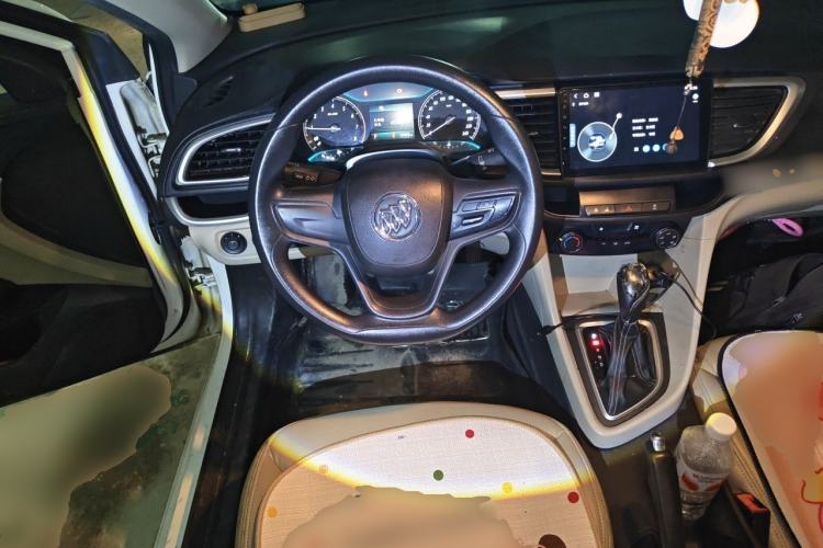 Used Buick GT 2015 15N Automatic Elite Version Steering Wheel
