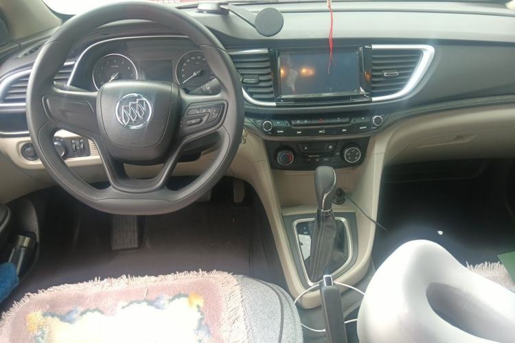 Used Buick GT 2015 15N Automatic Elite Version Steering Wheel