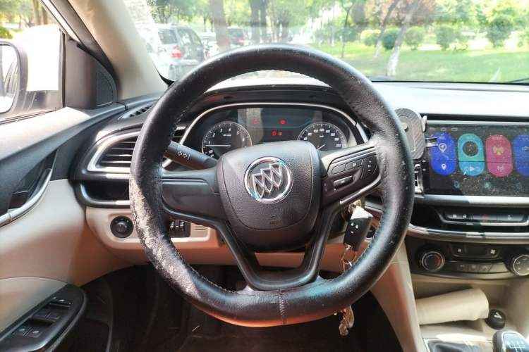Used Buick GT 2015 15N Manual Entry-Level Trim Steering Wheel