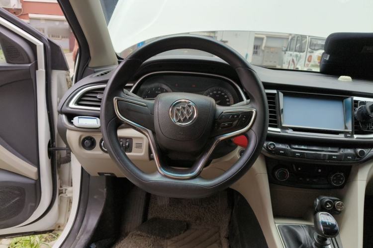 Used Buick GT 2015 15N Manual Elite Edition Steering Wheel