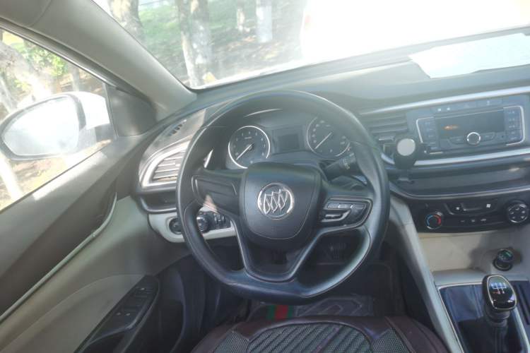 Used Buick GT 2015 15N Manual Entry-Level Trim Steering Wheel
