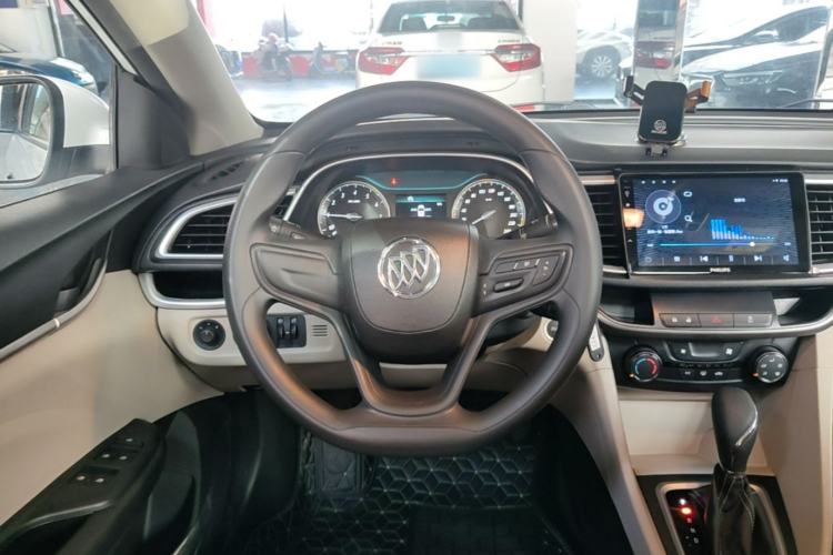 Used Buick GT 2015 15N Automatic Elite Version Steering Wheel
